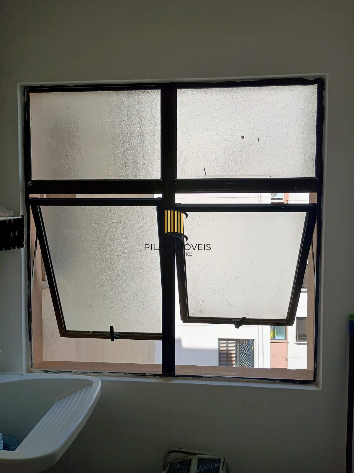 Apartamento de 3 dormitórios no bairro Sarandi