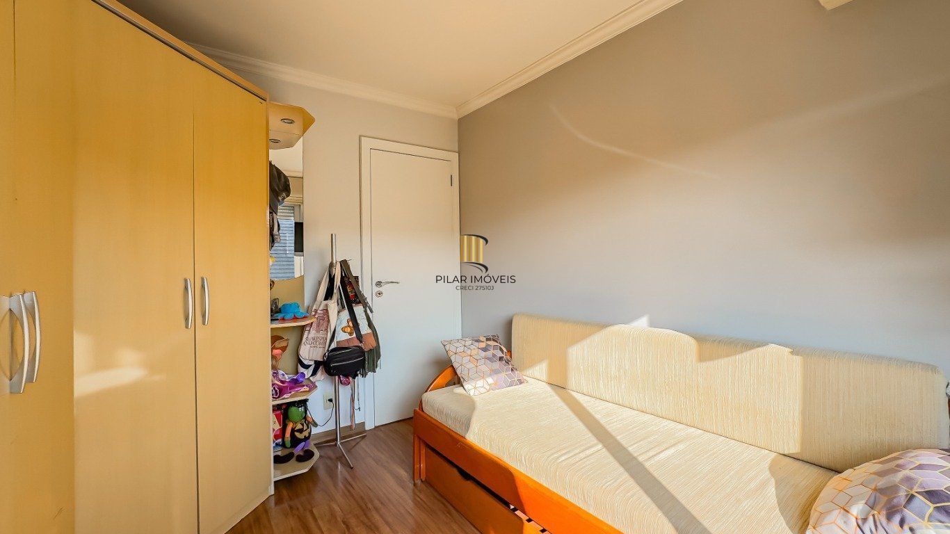 Casa em Condomínio, 3 Quartos, Suíte e 3 Vagas no Jardim Carvalho, Porto Alegre