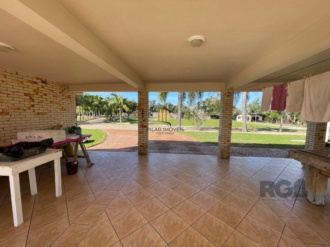 Sitio de 2 hectares no Bairro Lami