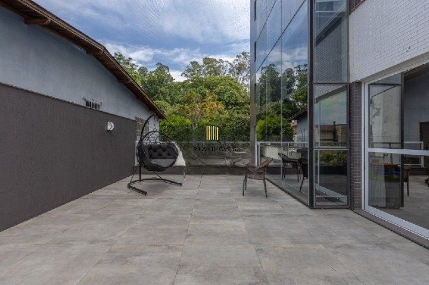 Apartamento Garden 3 dormitórios, 1 suíte, 2 vagas na Rua Cleveland,