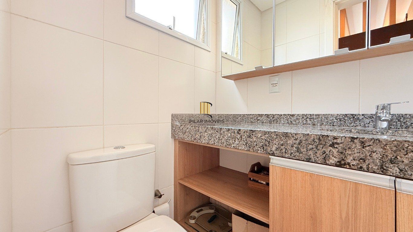 Apartamento 2 dormitórios, 1 suíte, 2 vaga, elevador no  Passo da Areia