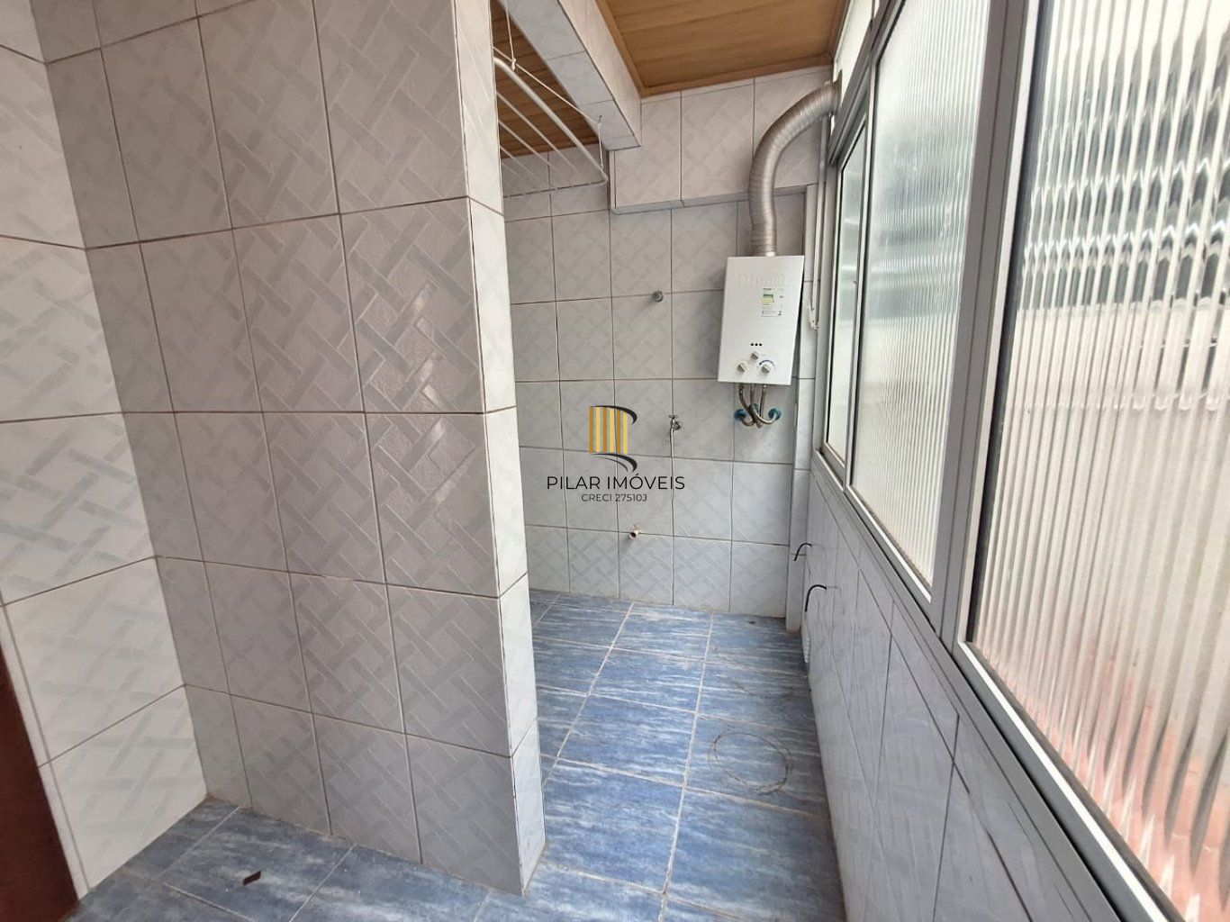 Apartamento à venda com 3 dormitórios 94 m² no bairro Menino Deus