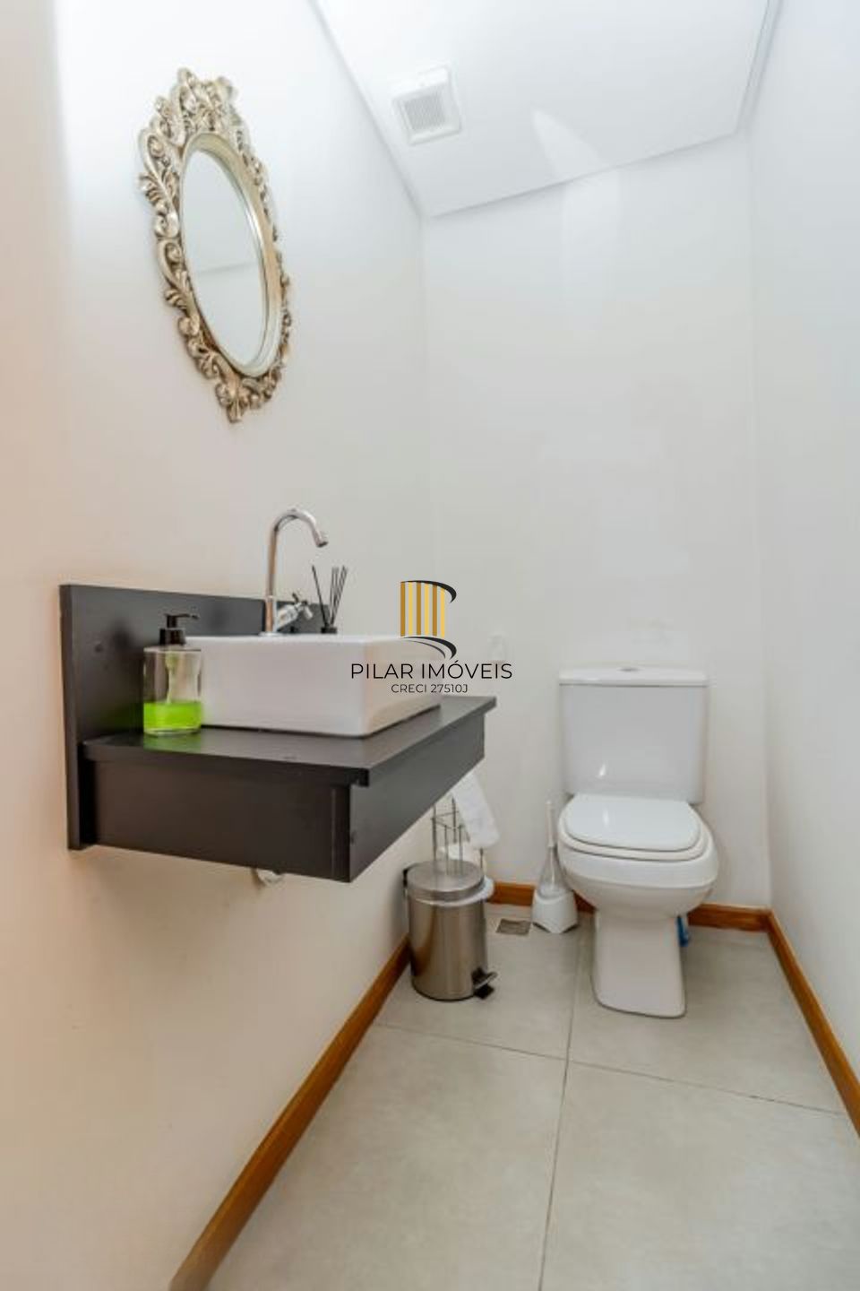 Casa em Condomínio à venda com 2 quartos 212 m² no Tristeza