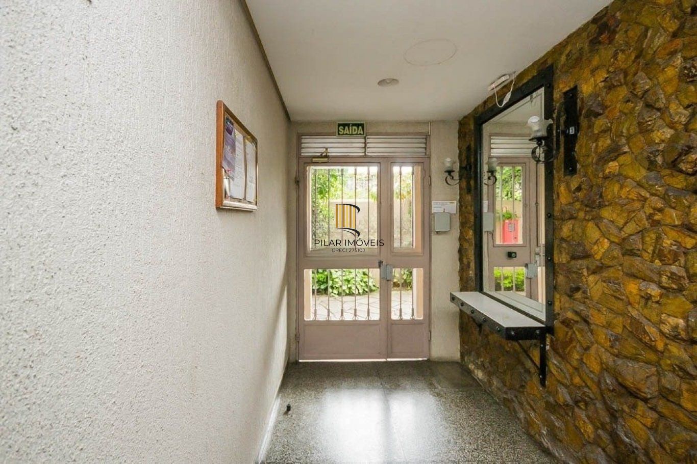 Apartamento à venda com 2 quartos 75 m² no Bairro Menino Deus