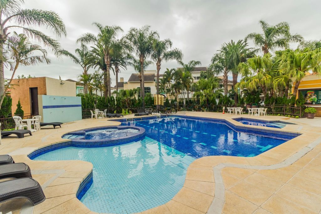 Casa com 4 dormitórios, 1 suíte, 260 m² privativos, 3 vagas no Ecoville. - Pilar Imóveis