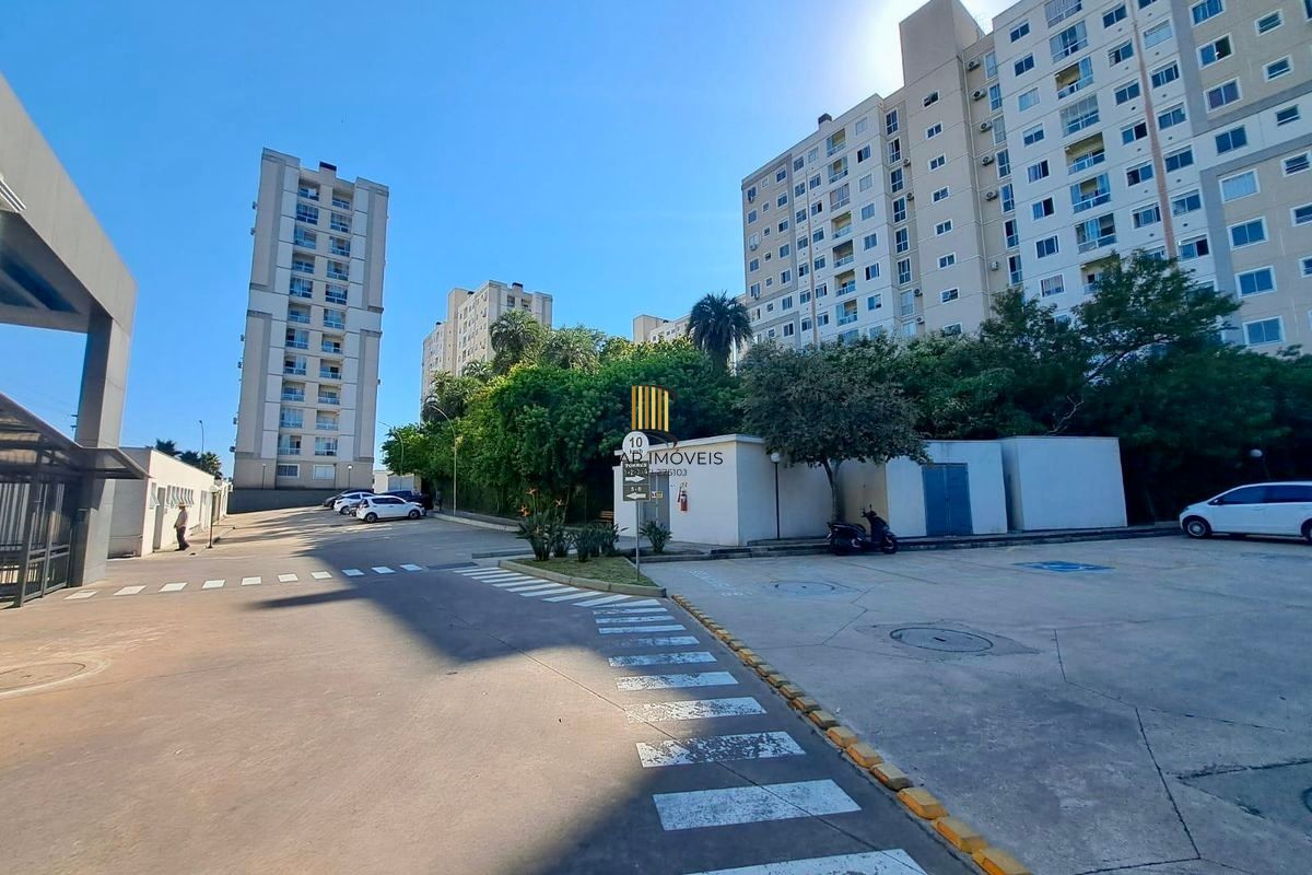 Apartamento com Sacada Linda Vista com 1 vaga de garagem Santa Fé Porto Alegre