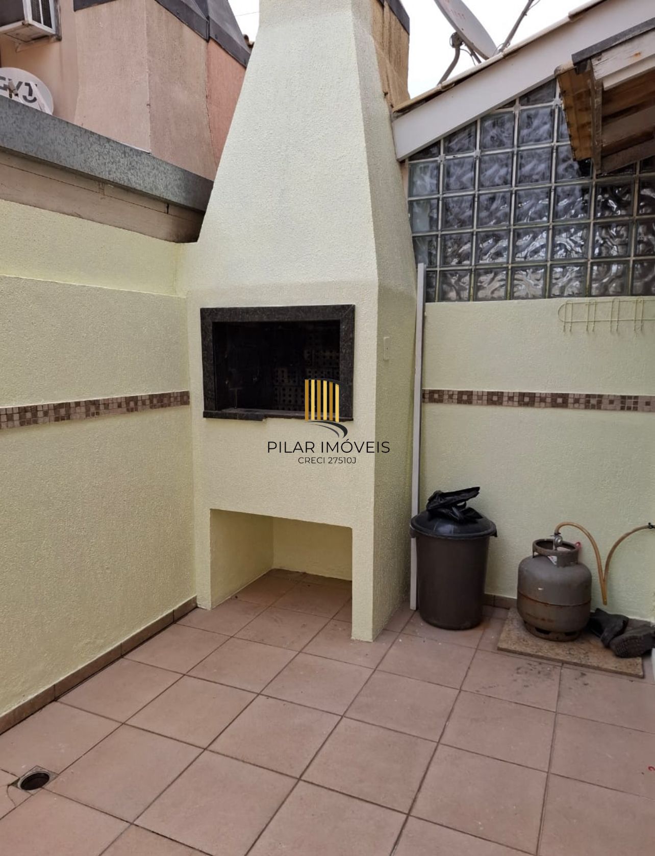Casa com 2 quartos à venda na Avenida Faria Lobato, 1120, Sarandi, Porto Alegre