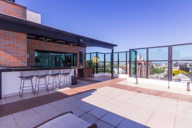 Apartamento de 1 dormitório e elevador no bairro Menino Deus Porto Alegre.