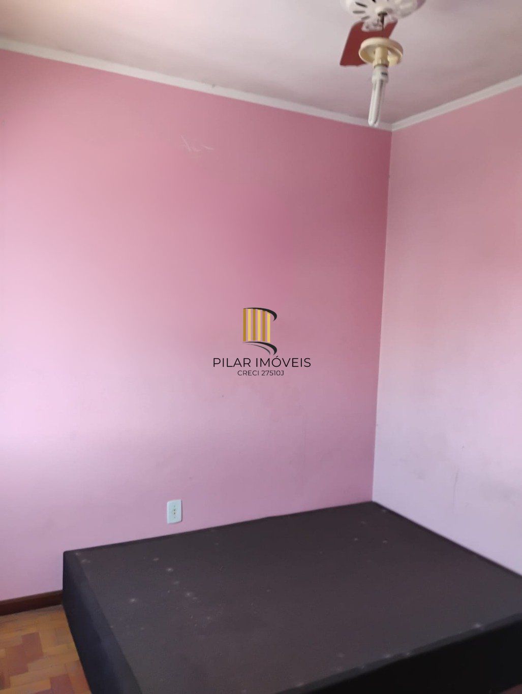 Apartamento com 3 quartos e 2 vagas de garagem no Bairro Jardim Itu/ Planalto.
