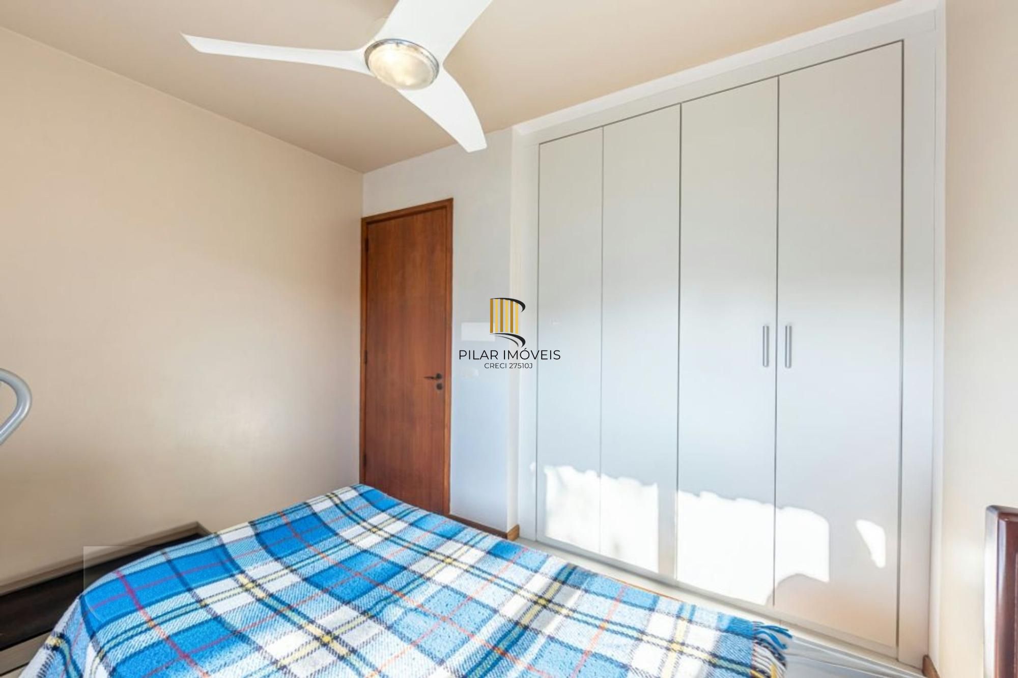 Casa com 4 Quartos, 4 banheiros, 4 vagas e 300 m² á venda  Chácara Das Pedras.