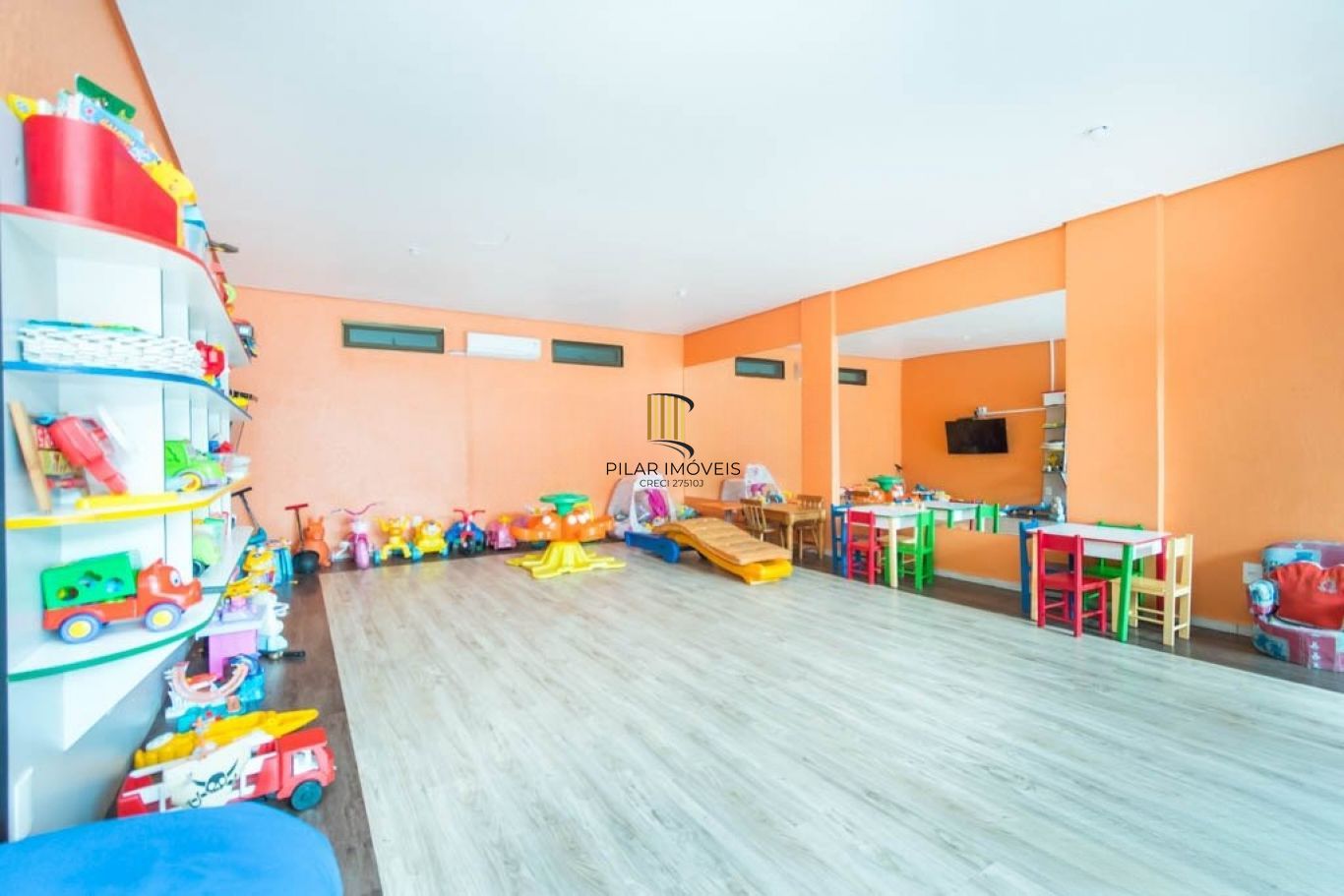Apartamento com 3 dormitórios e 2 vagas de garagem no Bairro Higienópolis