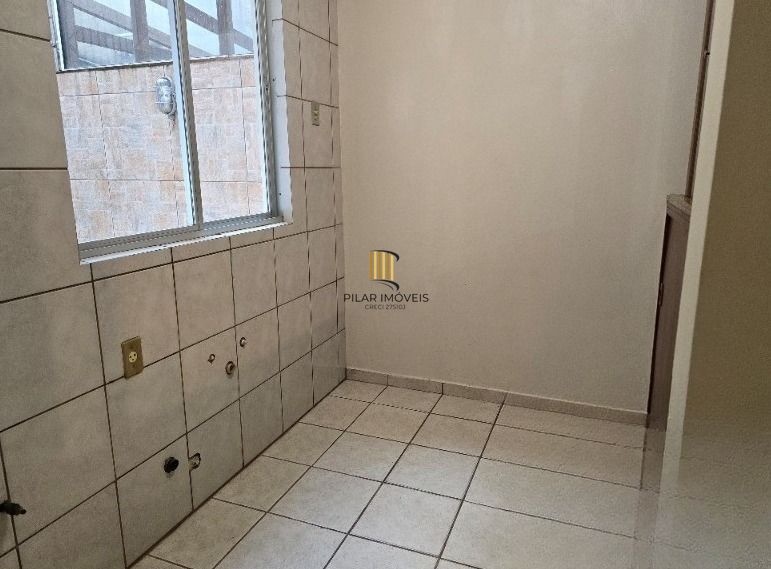 Casa em condomínio fechado de 3 dormitórios,2 vagas no bairro Parque Santa Fé.