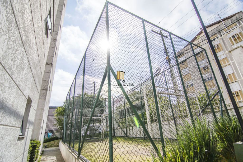 Apartamento 2 dormitórios, 1 suíte, churrasqueira, 1 vaga e elevador no Sarandi