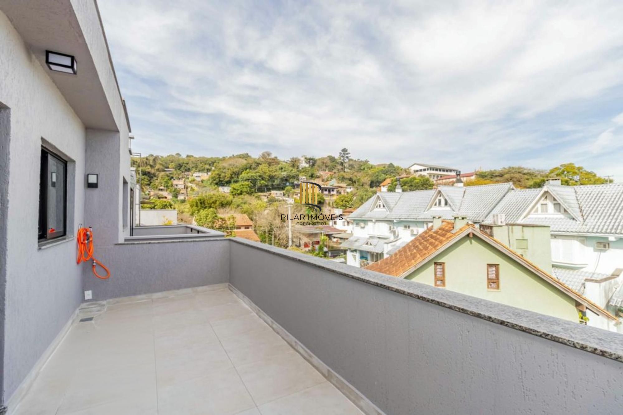 Casa em Condomínio à venda com 2 quartos 212 m² no Tristeza