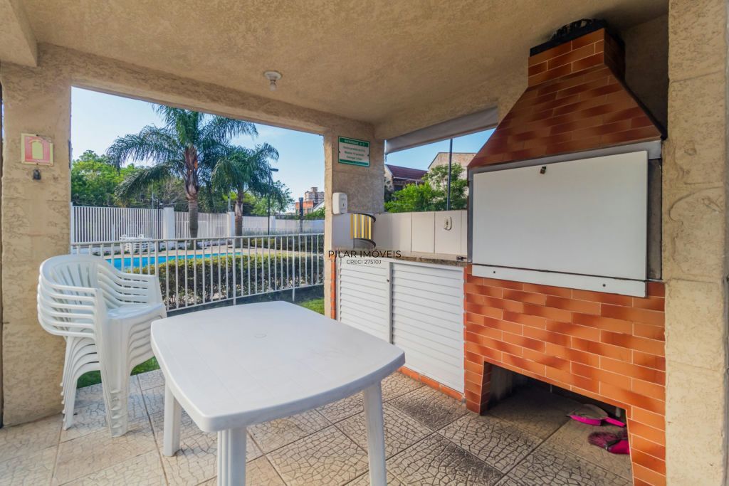 Apartamento de 2 quartos, 1 vaga e elevador no Bairro São Sebastião.