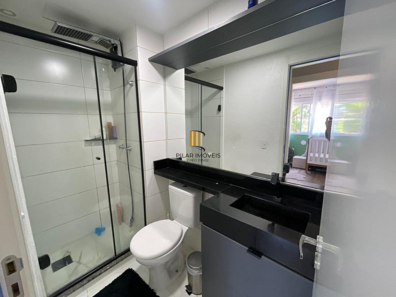 Apartamento de 2 dormitórios, elevador e 1 vaga de garagem em Canoas.