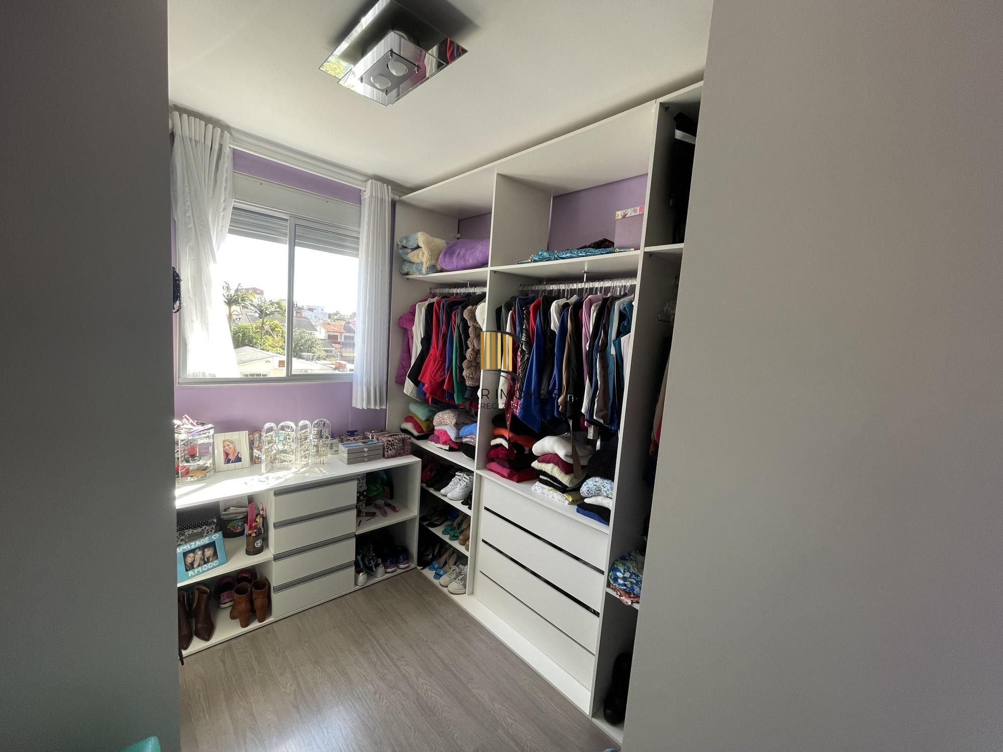 Apartamento 2 quartos com suíte e 1 vaga em condomínio com infra completa