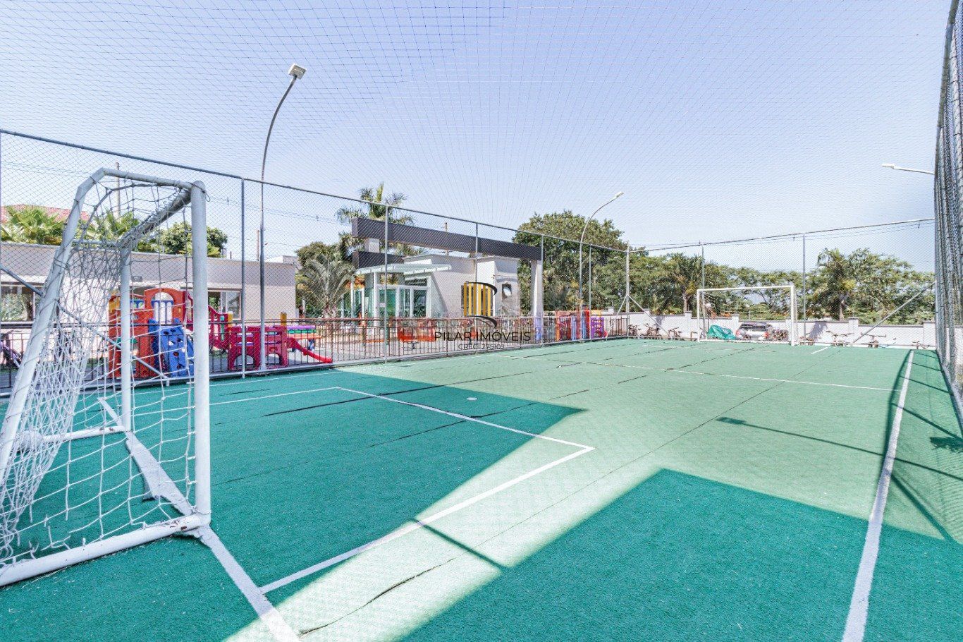 Apartamento de 2 dormitórios, piscina e 1 vaga de garagem em Canoas.