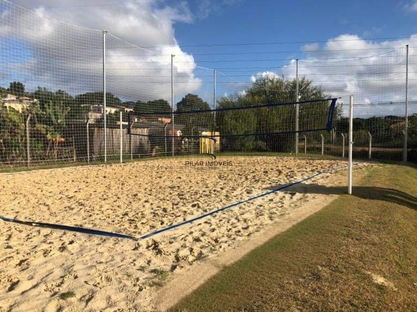 Casa com 3 quartos e 2 vagas em Alvorada no Condomínio Terra Nova