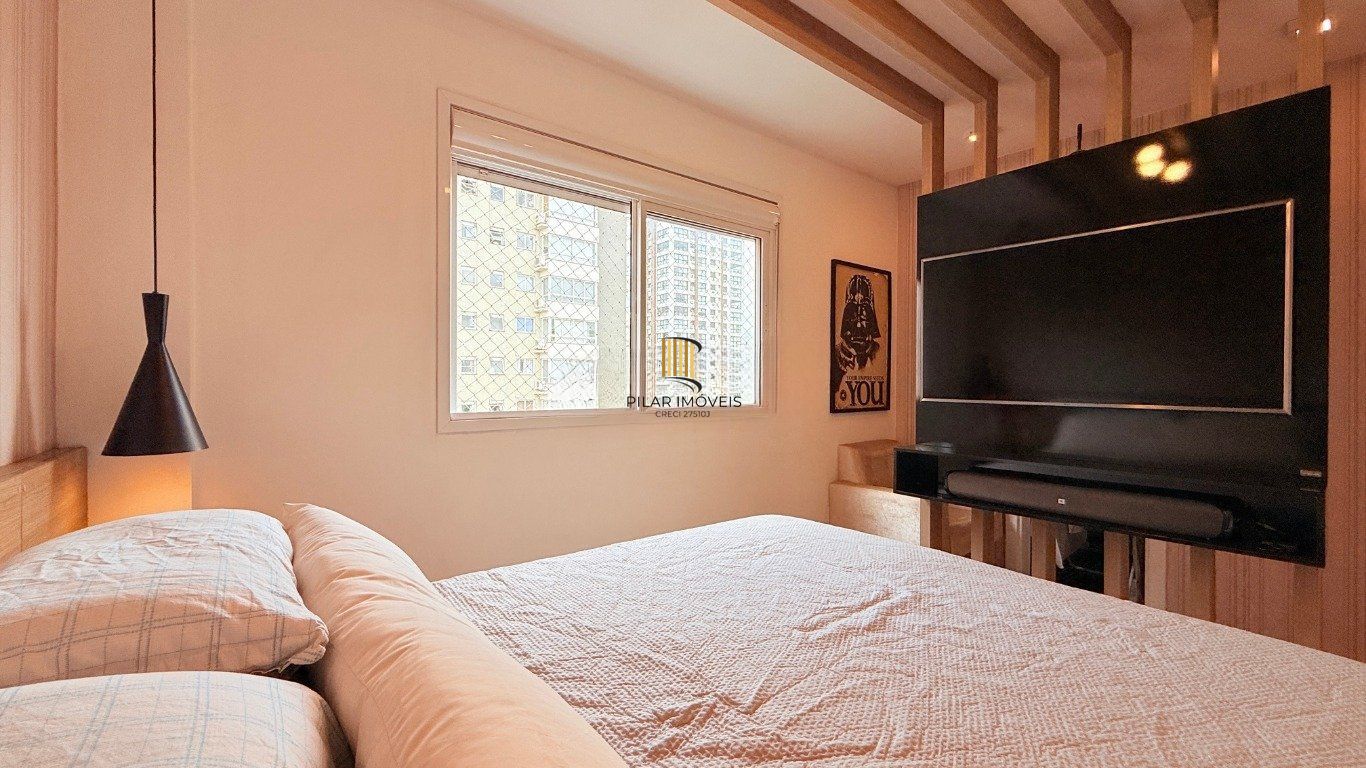 Apartamento 2 dormitórios, 1 suíte, 2 vaga, elevador no  Passo da Areia