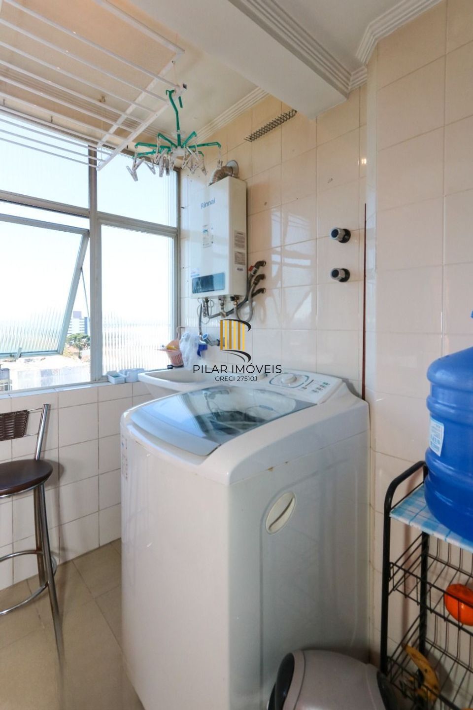 Apartamento 3 quartos, elevador e uma vaga de garagem em Canoas.