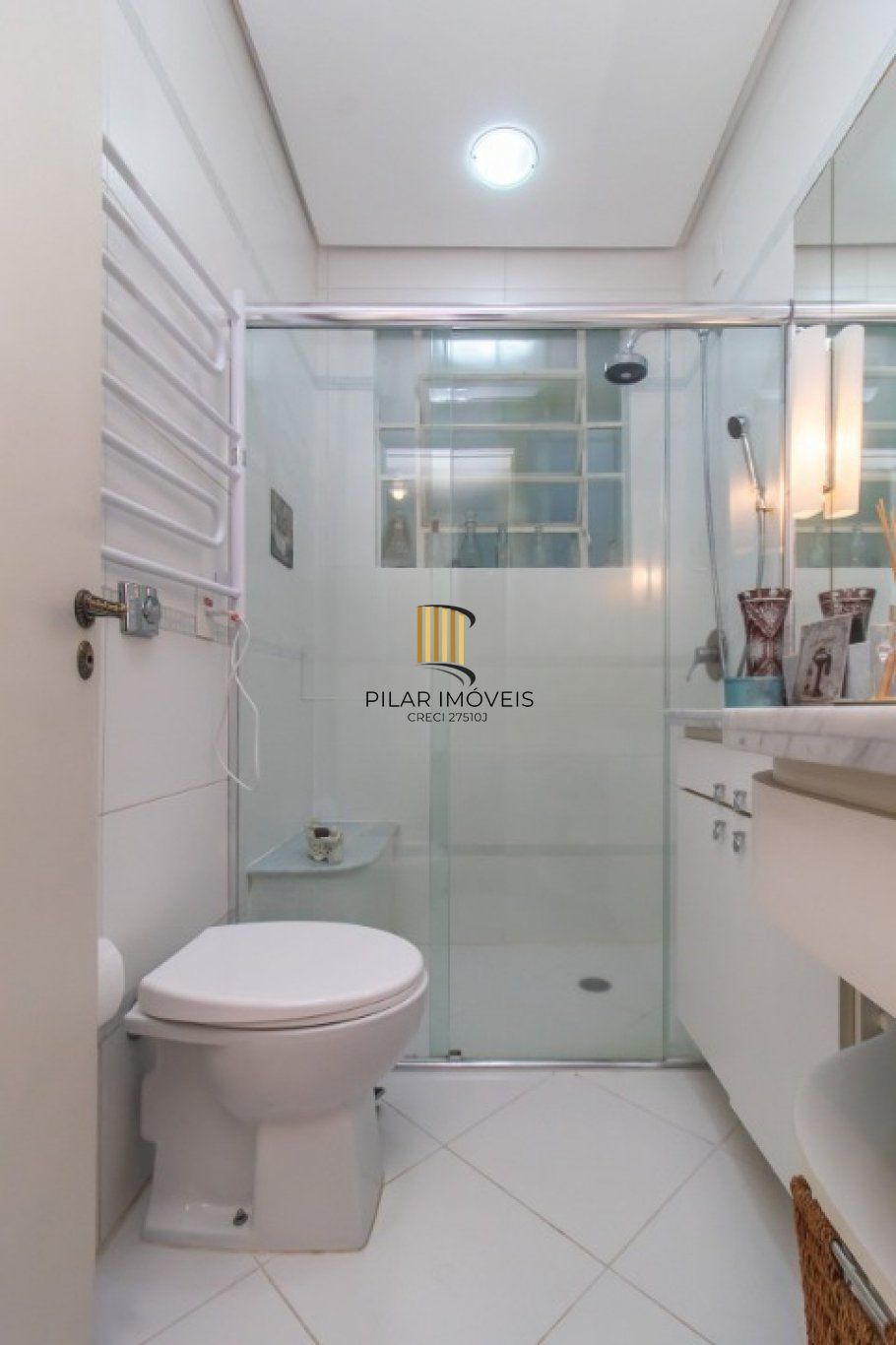 Apartamento de 2 dormitórios bairro Bom Fim