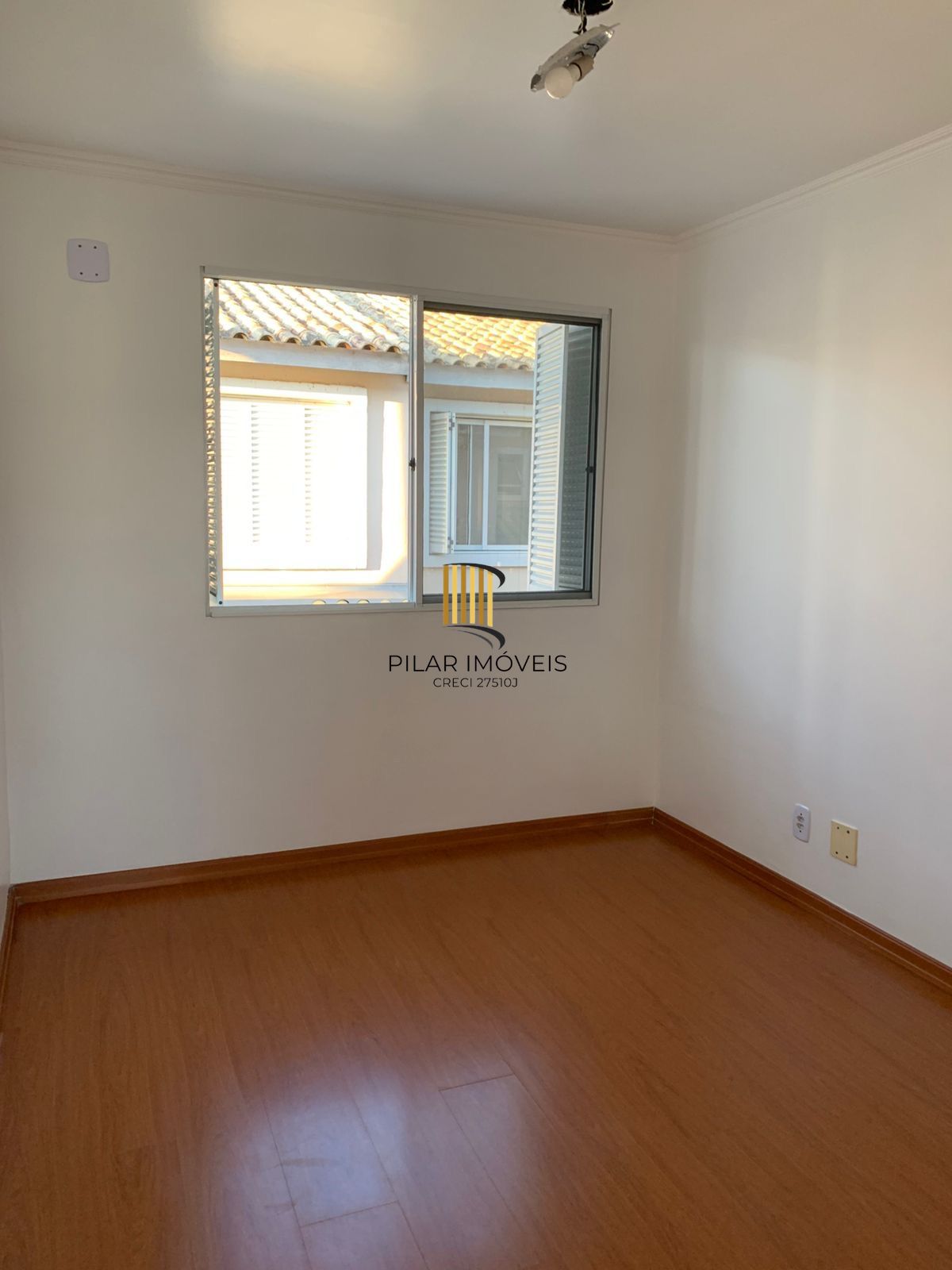 Casa com 2 quartos à venda na Avenida Faria Lobato, 1120, Sarandi, Porto Alegre