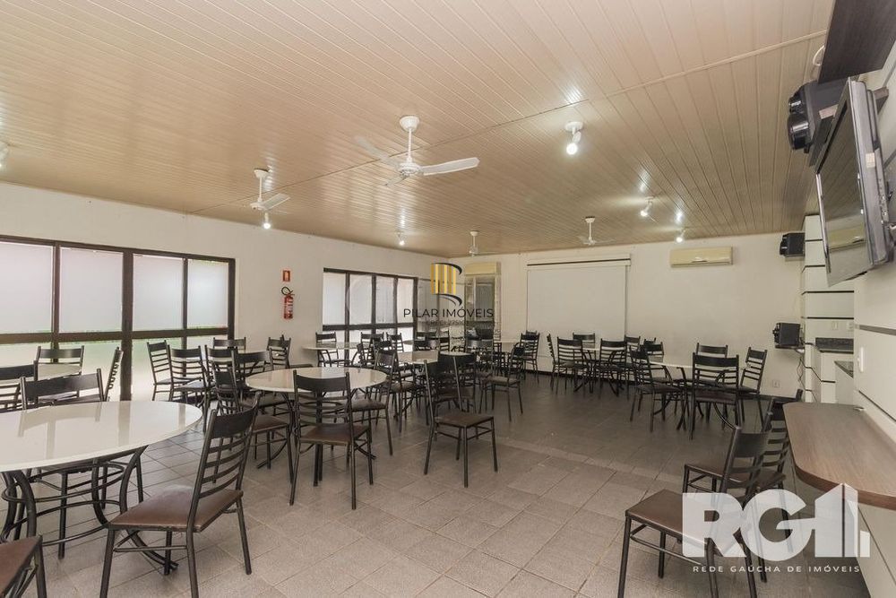 Apartamento de 3 dormitórios no bairro Sarandi