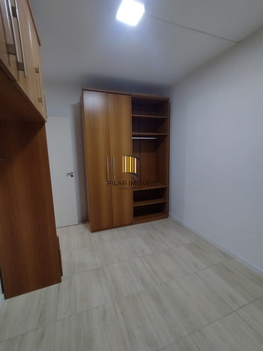 Apartamento de 1 dormitório no bairro Glória