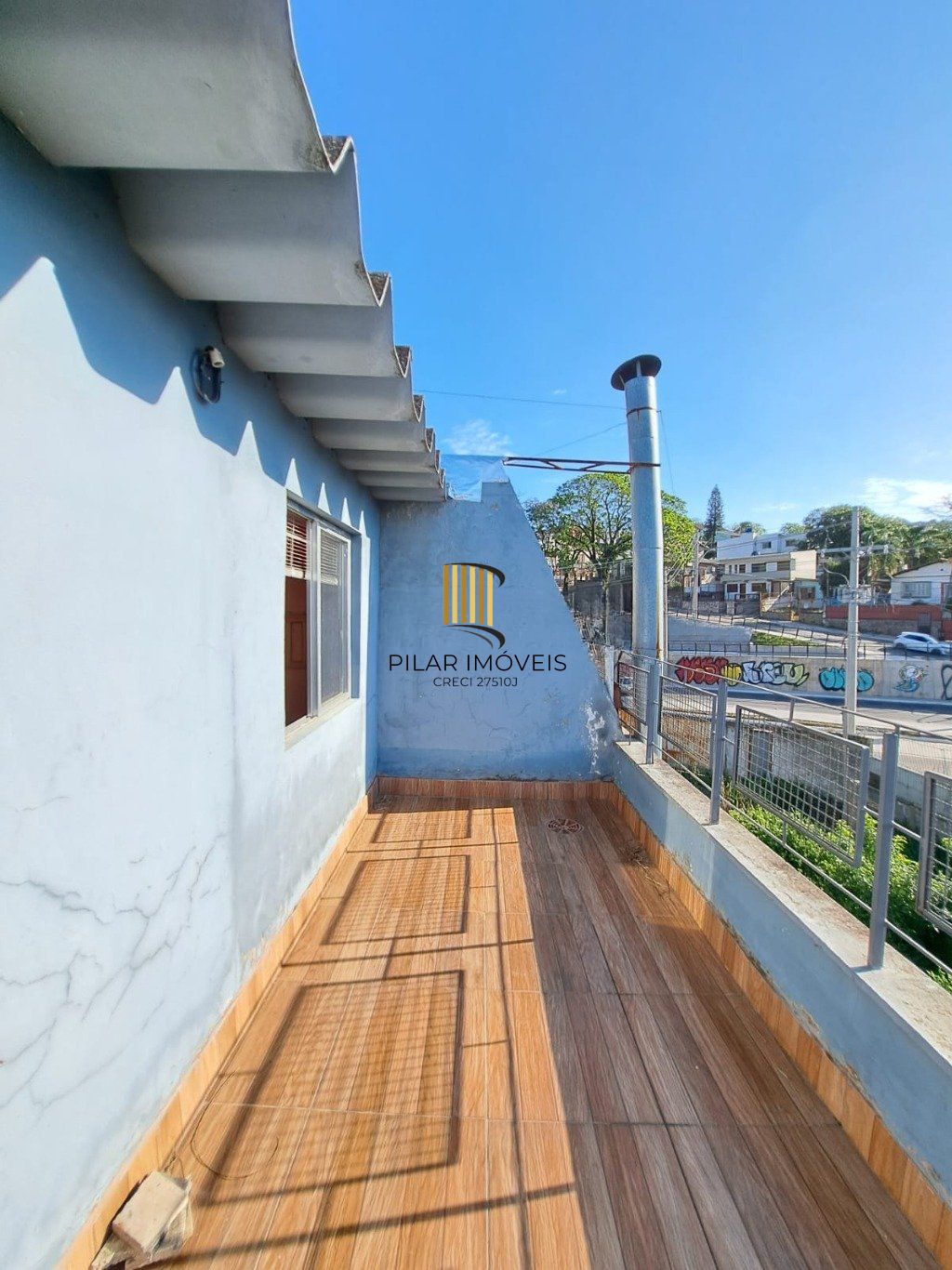Cobertura de 2 dormitórios bairro Medianeira
