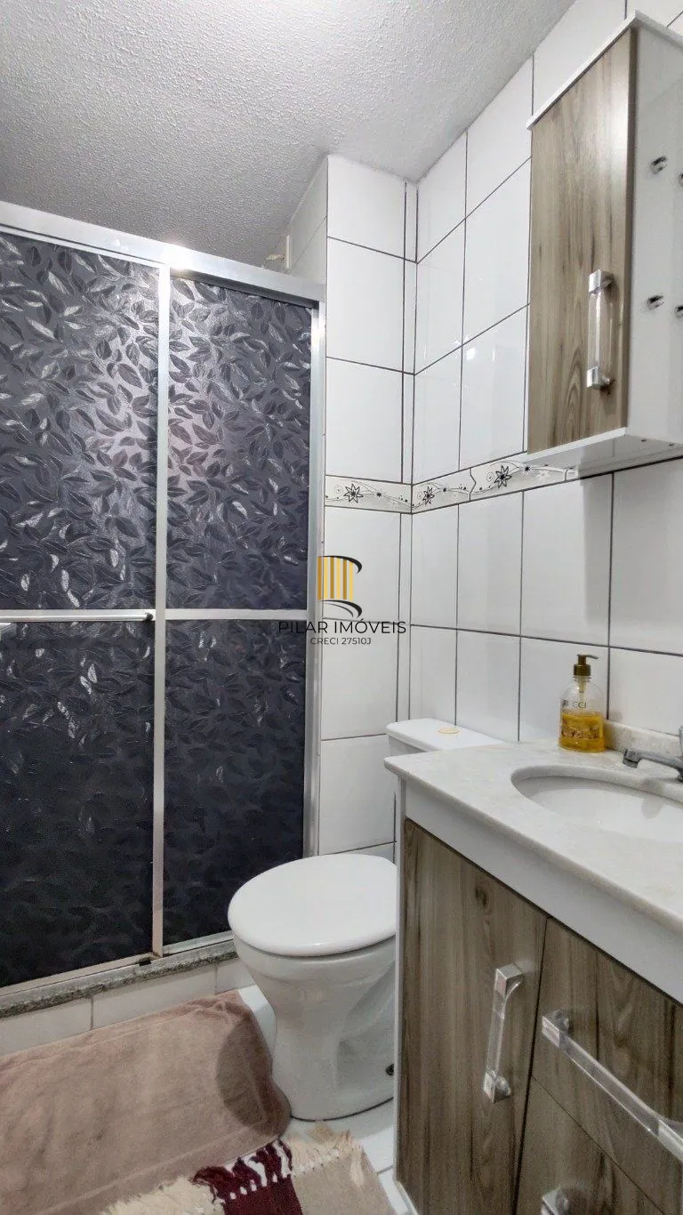 Apartamento de 2 dormitórios e 1 vaga de garagem em Canoas.