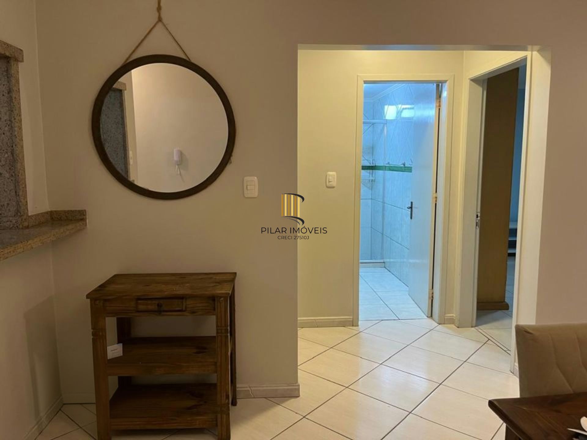 Apartamento de 2 dormitórios e 1 vaga de garagem em Canoas.