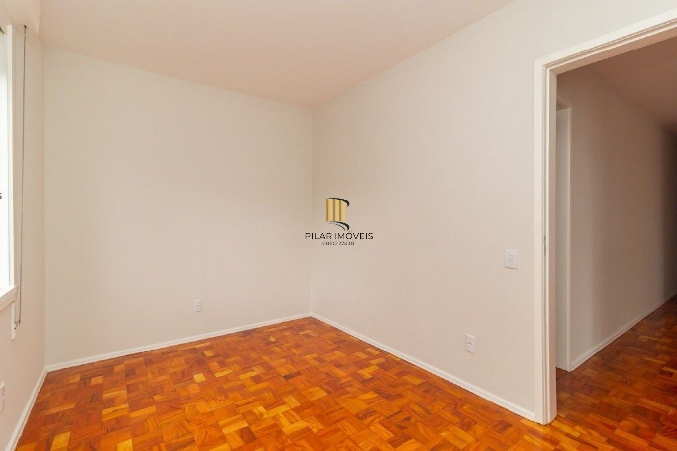 Apartamento de 2 dormitórios com 1 vaga de garagem no Bairro Santana