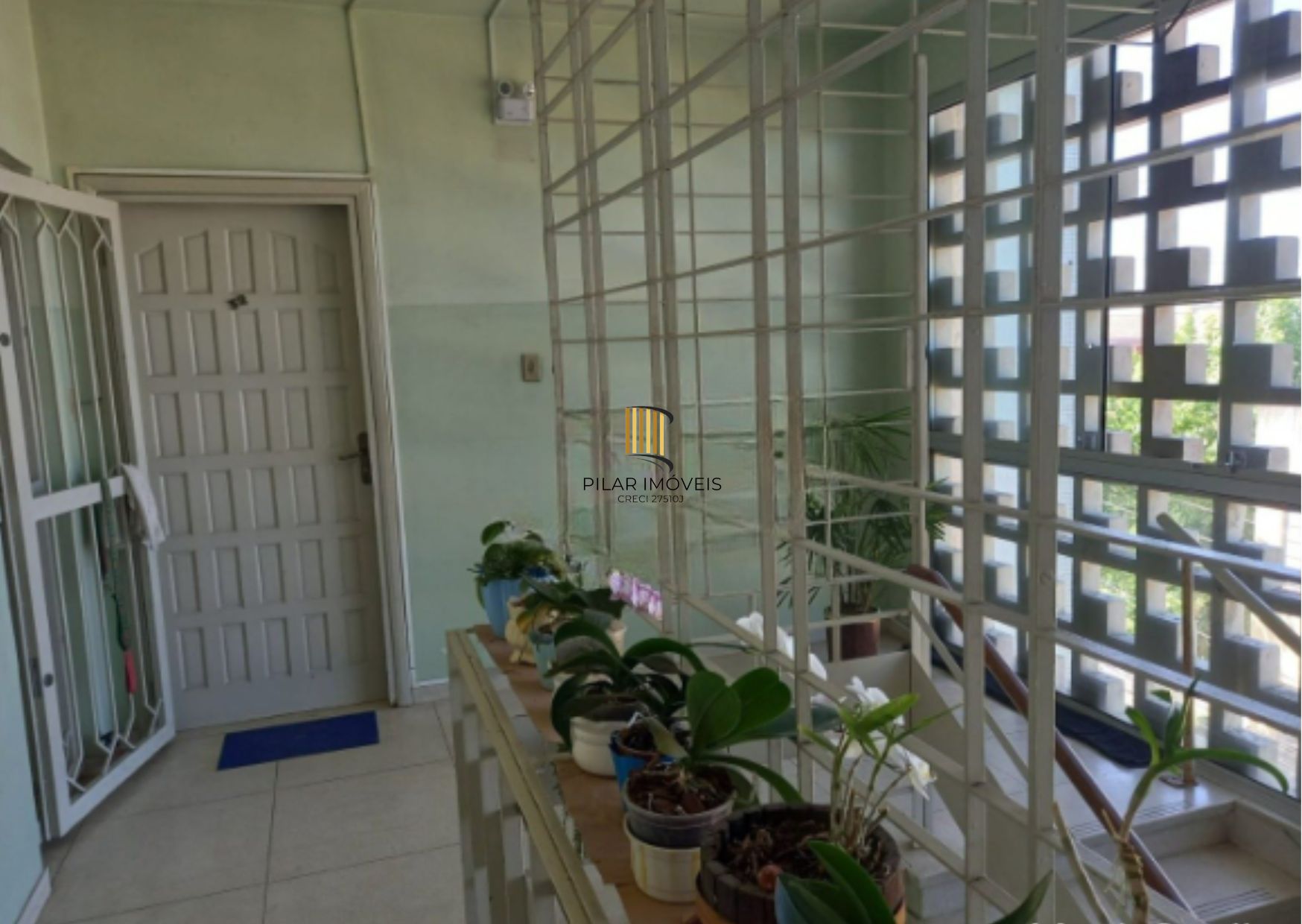 Apartamento com 3 dormitórios e 109m² à venda em Navegantes