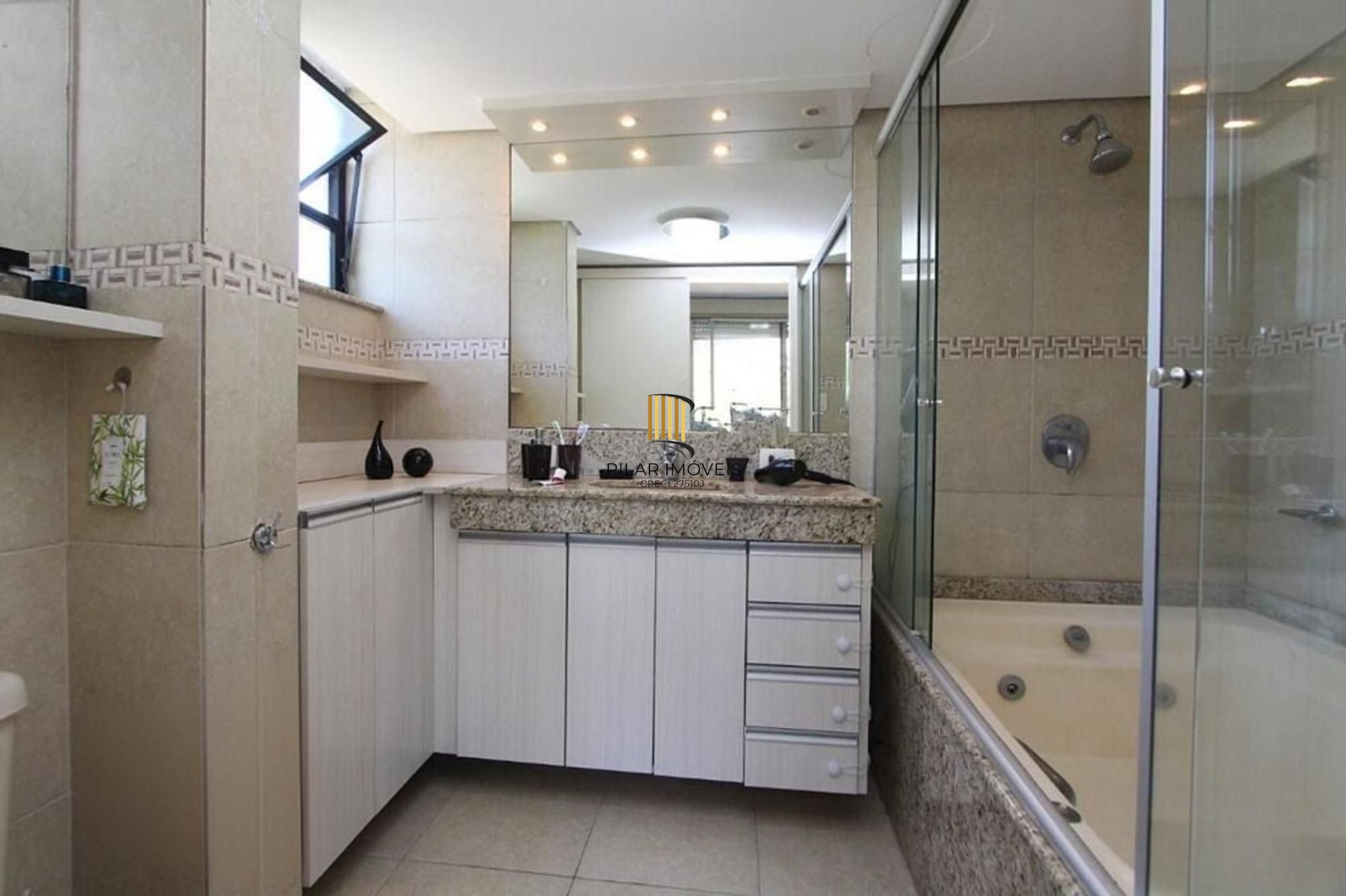 Apartamento de 4 dormitórios bairro Boa Vista