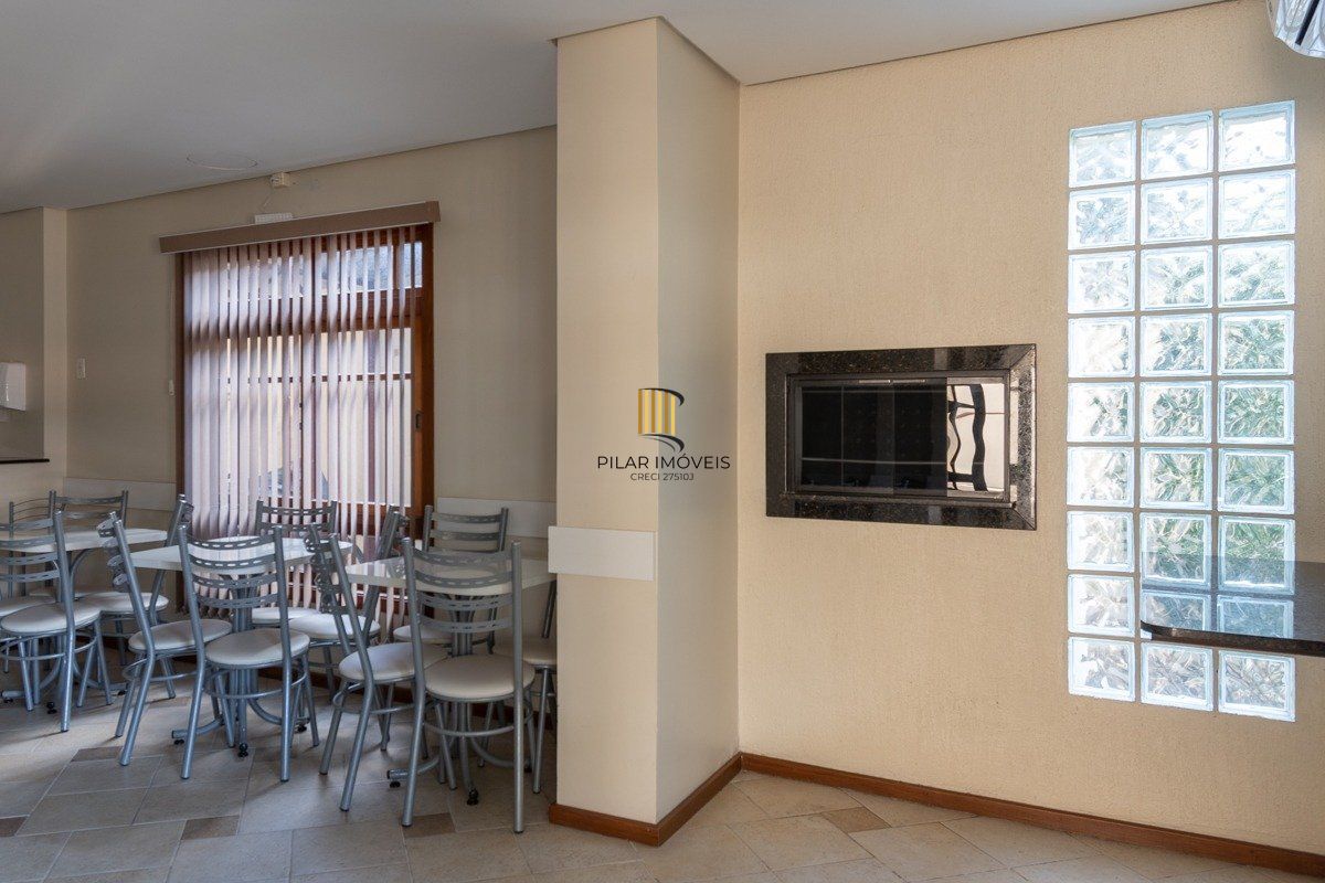 Apartamento de 3 quartos, elevador, churrasqueira, 2 vagas  no bairro Lindóia