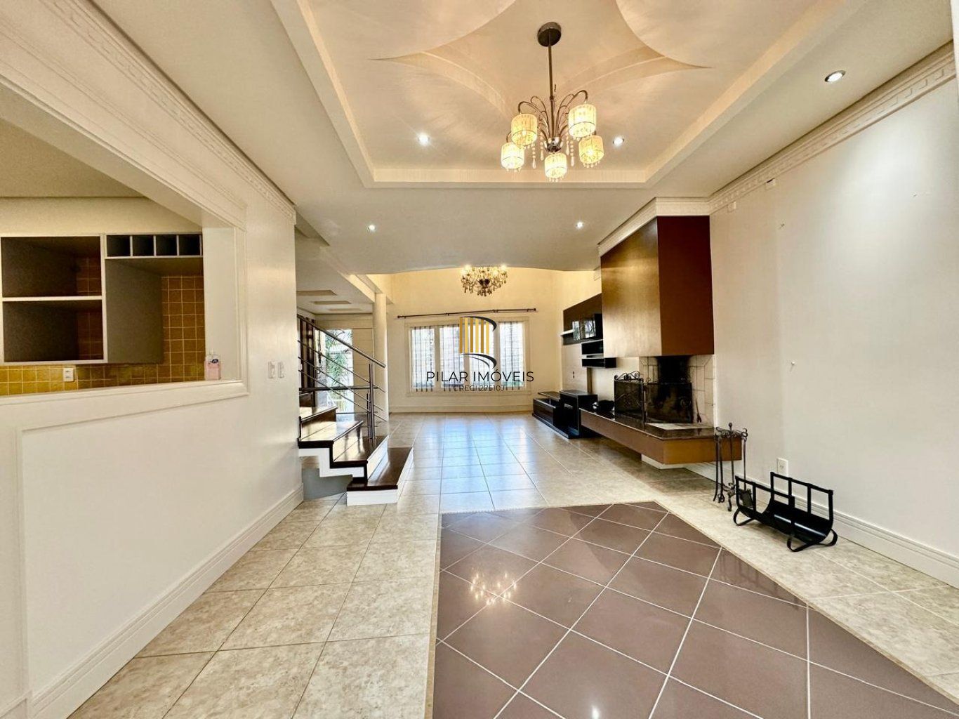 Casa de 3 dormitórios, 2 vagas de garagem em Canoas