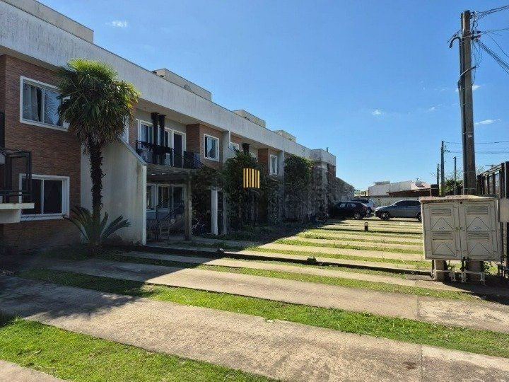 Apartamento de 2 dormitórios, 2 vagas de garagem no Bairro Olaria em Canoas. - Pilar Imóveis