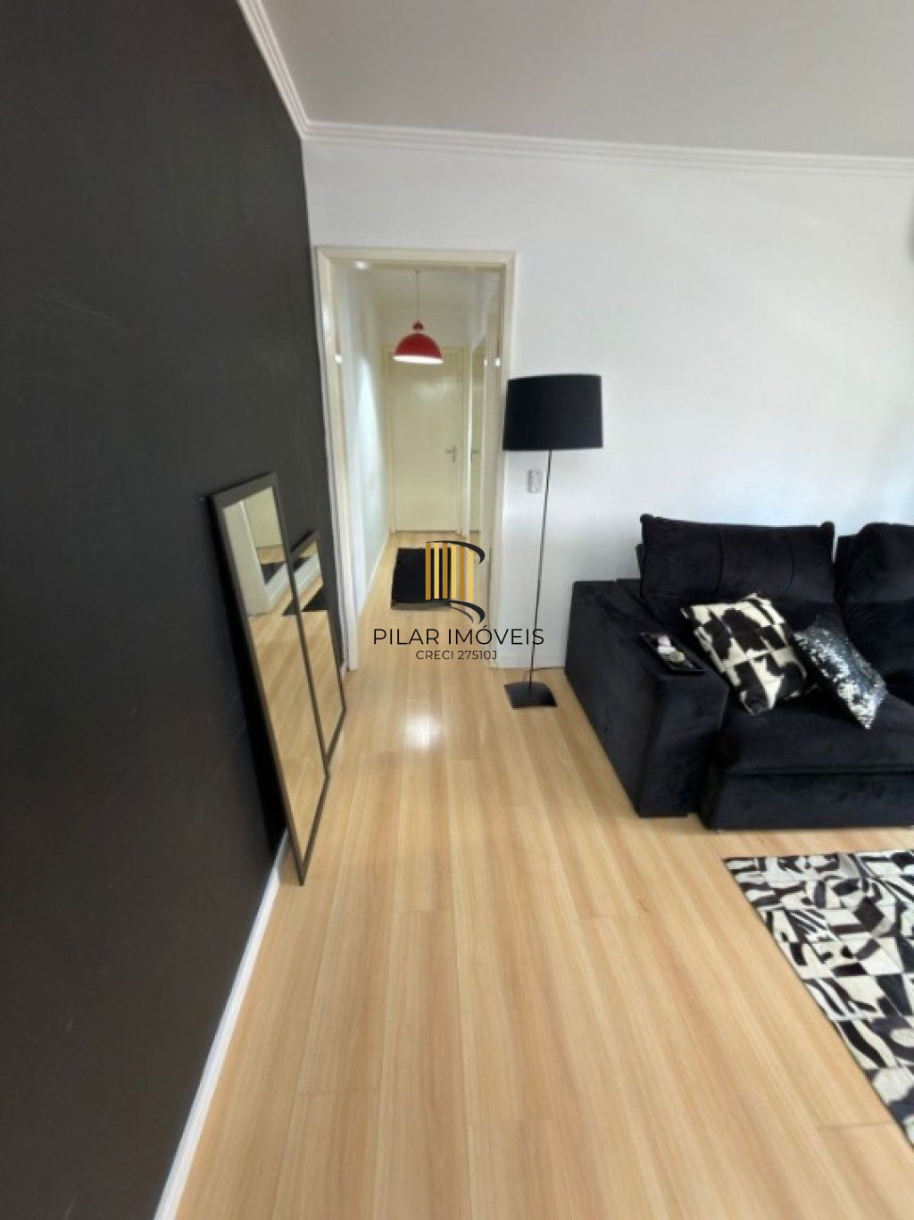 Apartamento 2 quartos mobiliado no Menino Deus