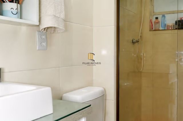 Apartamento de 2 quartos no bairro Jardim Carvalho Porto Alegre.