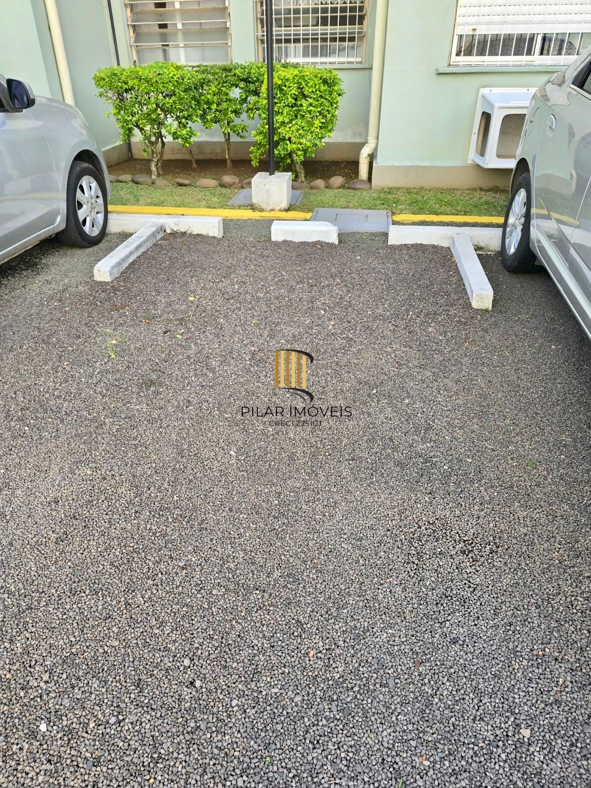 Apartamento de 2 dormitórios, 1 vaga, elevador no bairro Sarandi