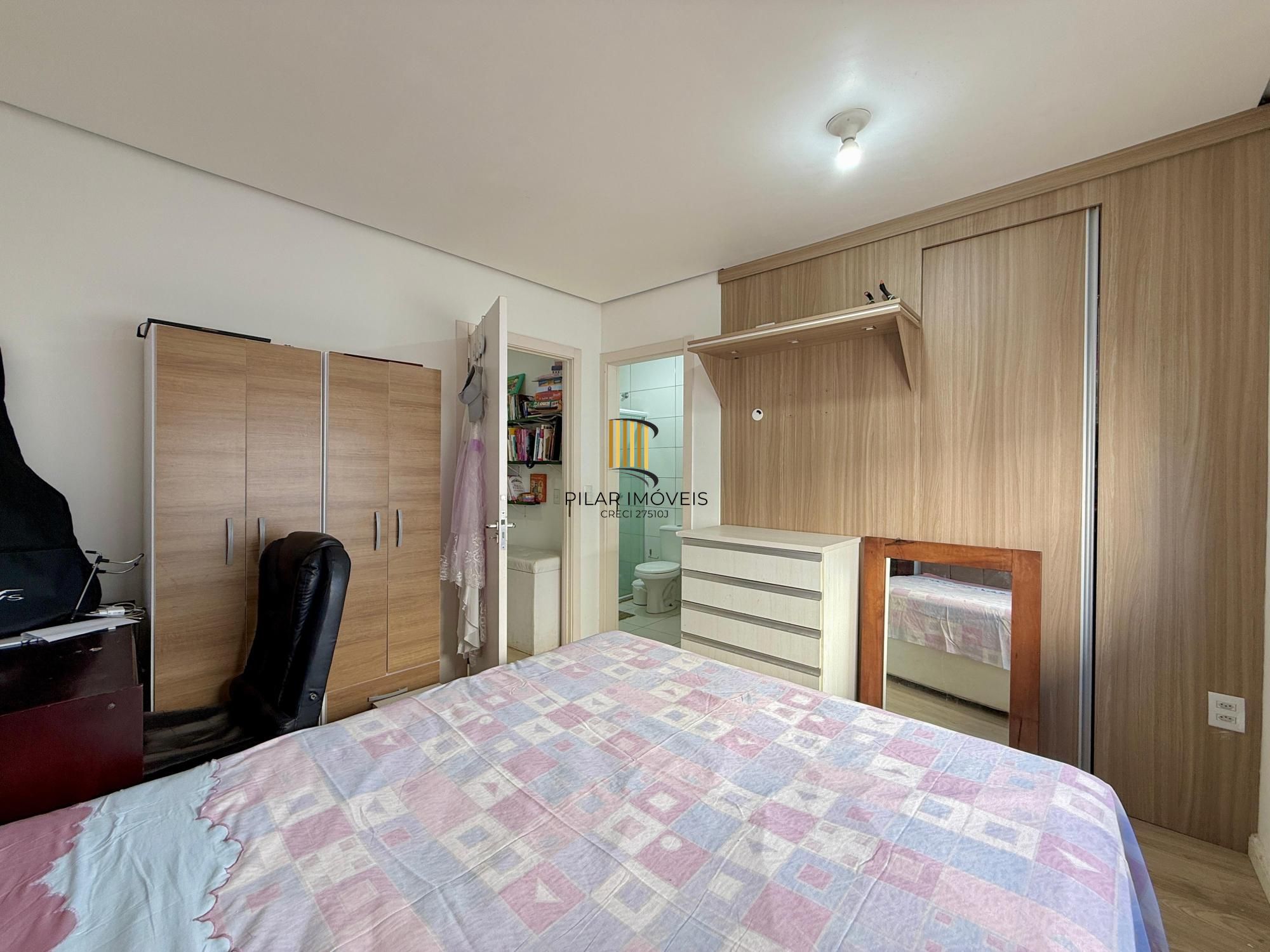 Casa para venda 2 suítes e 2 vagas, em Niterói com 81 m² em Canoas
