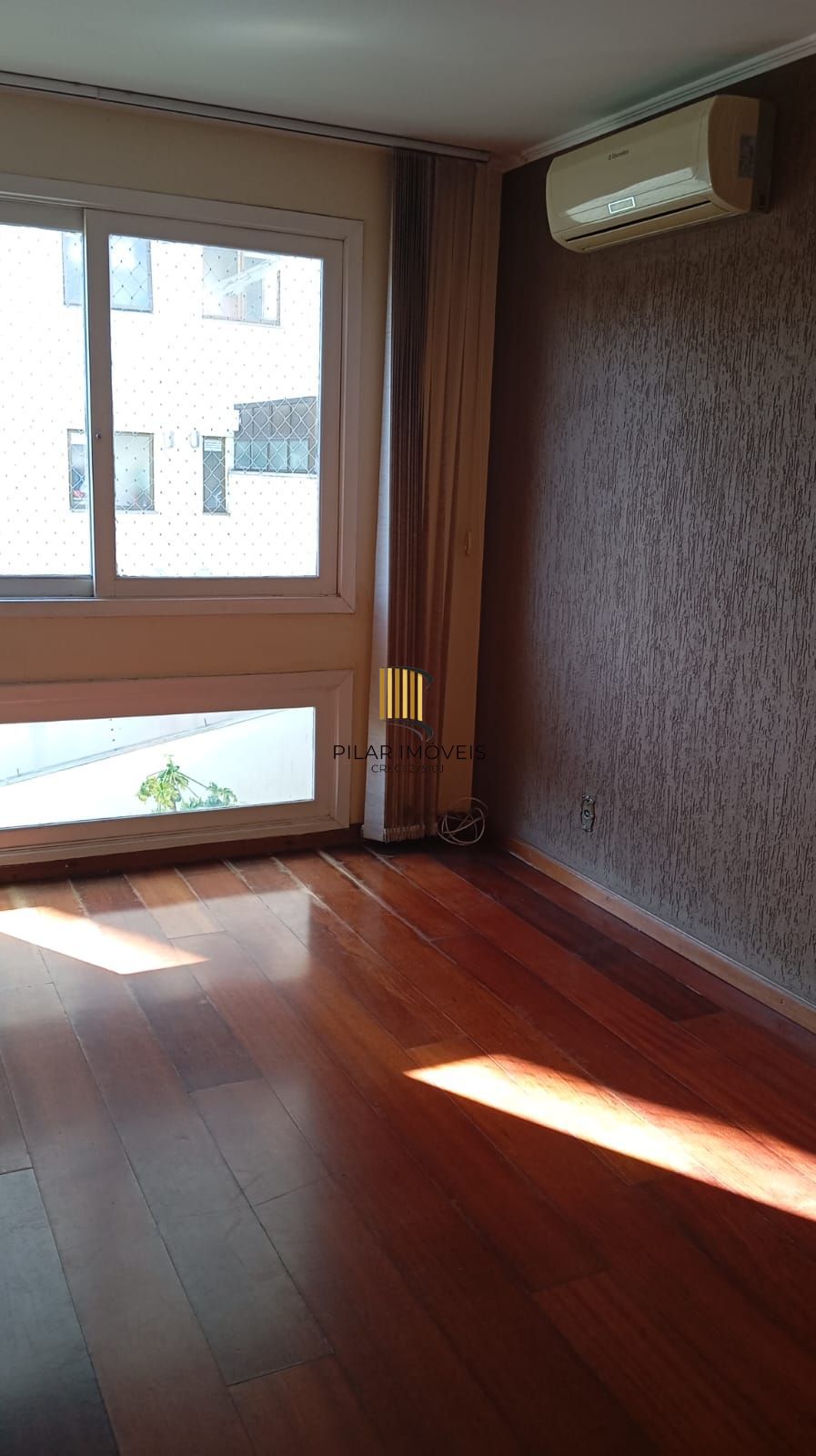 Apartamento a venda 2 dormitórios e 52 m² no bairro Auxiliadora