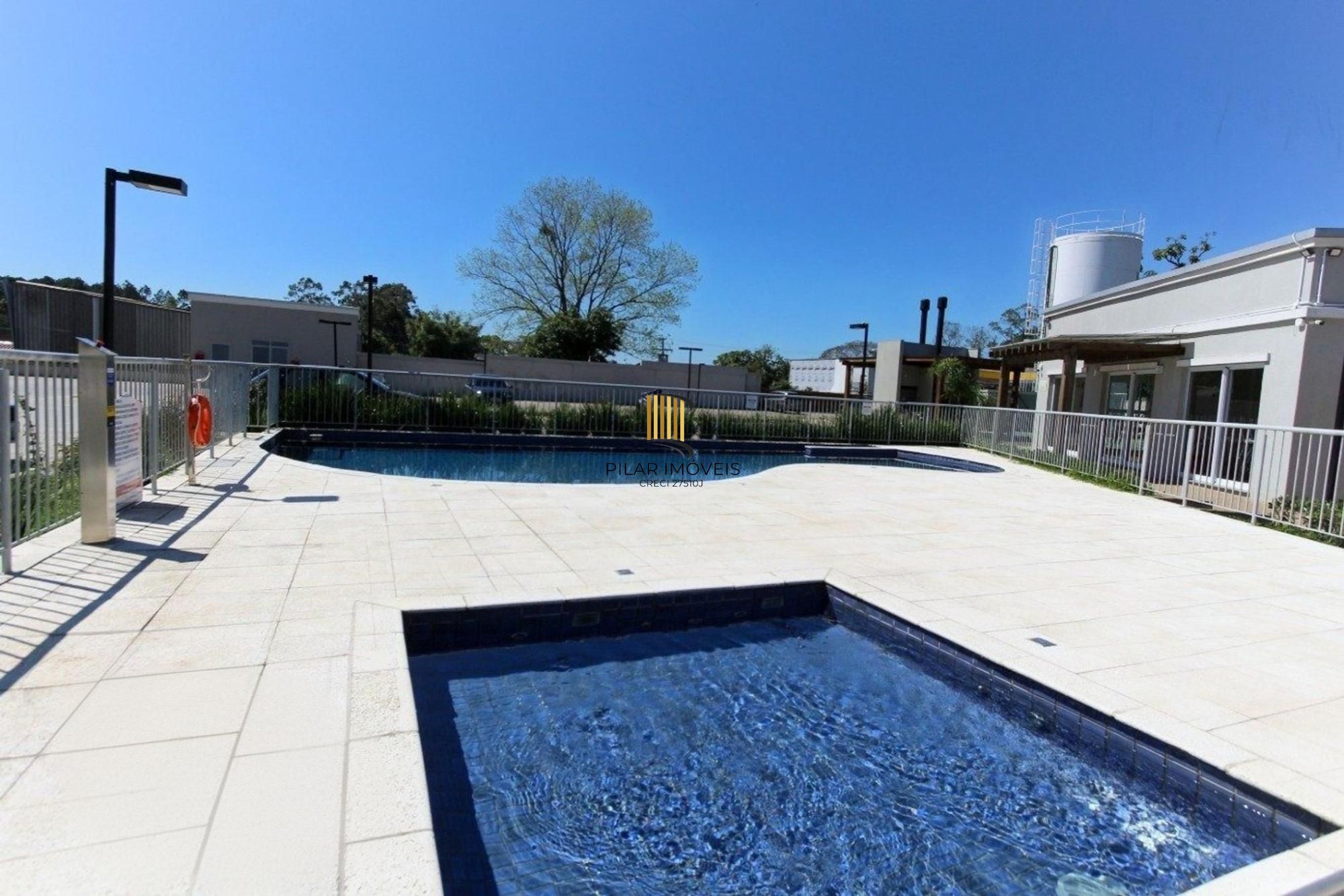 Apartamento de 2 dormitórios, elevador, 1 vaga de garagem em Canoas.