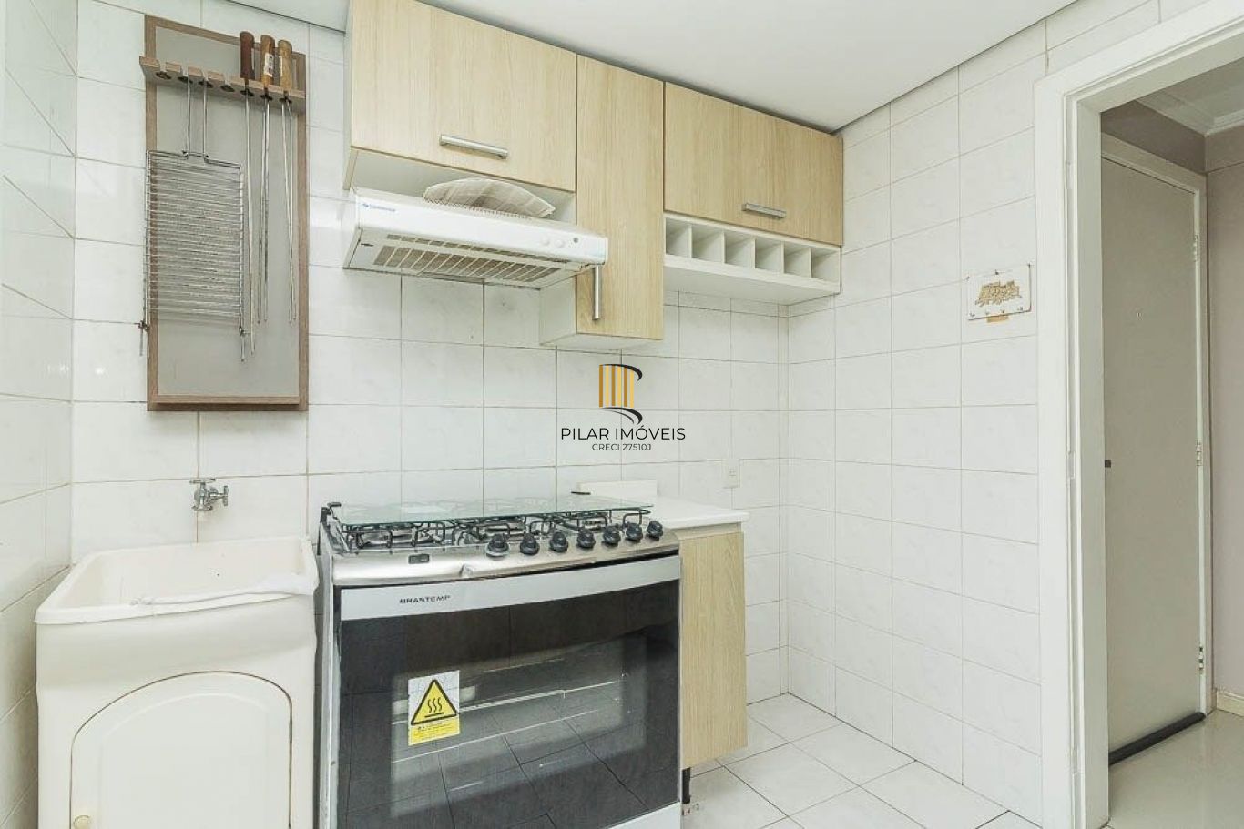 Apartamento de 75 metros privativos com 2 dormitórios no bairro Sarandi