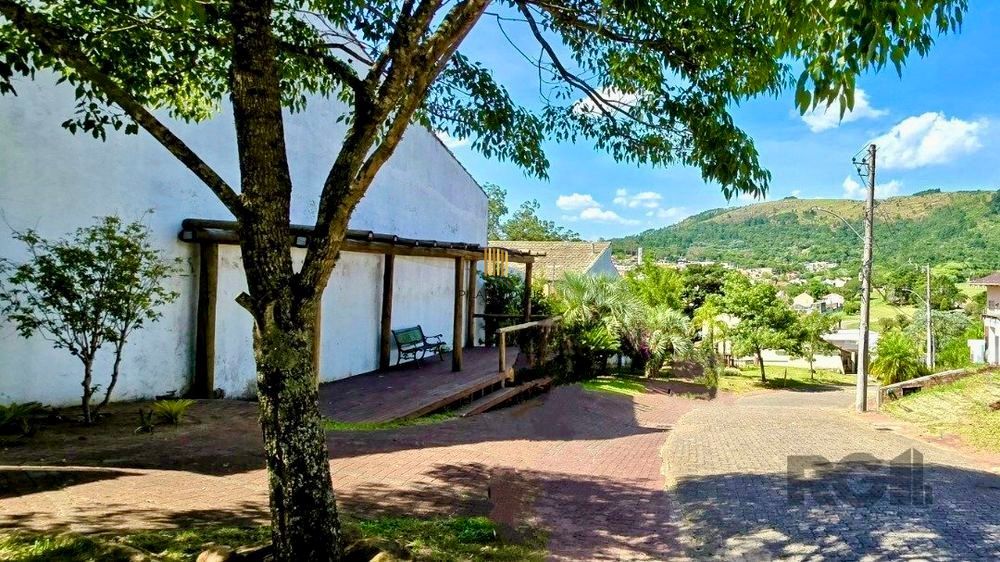 Terreno Bairro Hípica Condomínio Porto do Sol Av. Juca Batista Porto Alegre