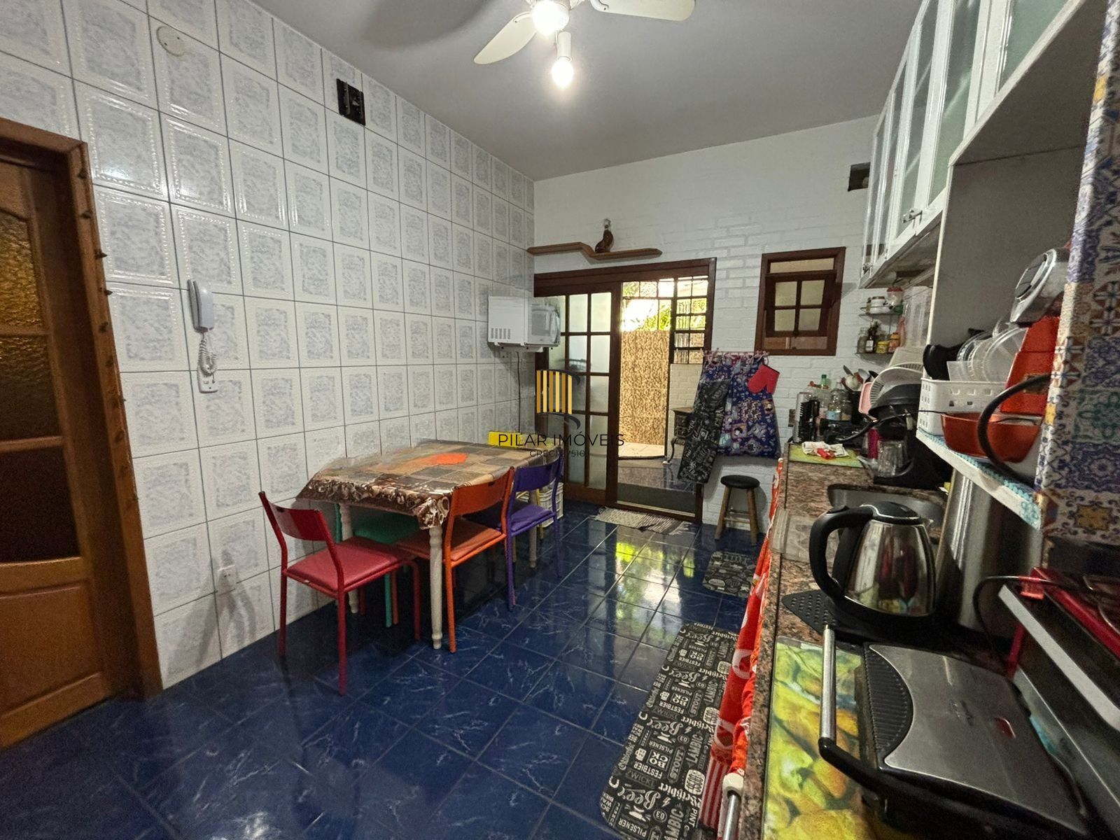Apartamento à venda com 3 dormitórios 83 m² no Bairro Petrópolis