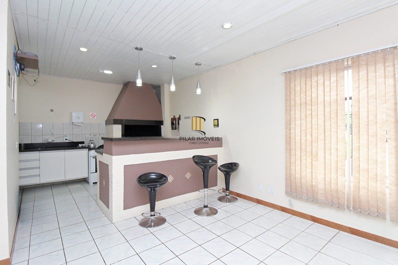 Apartamento à venda com 3 quartos 76 m² no Bairro São Sebastião