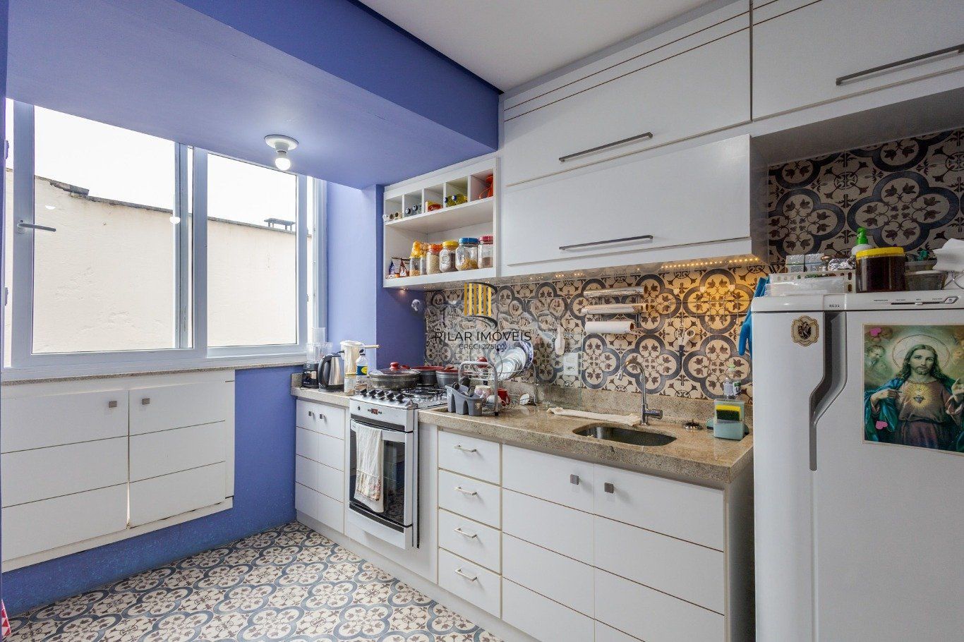 Apartamento à venda com 2 quartos 72 metros privatvos bairro Auxiliadora