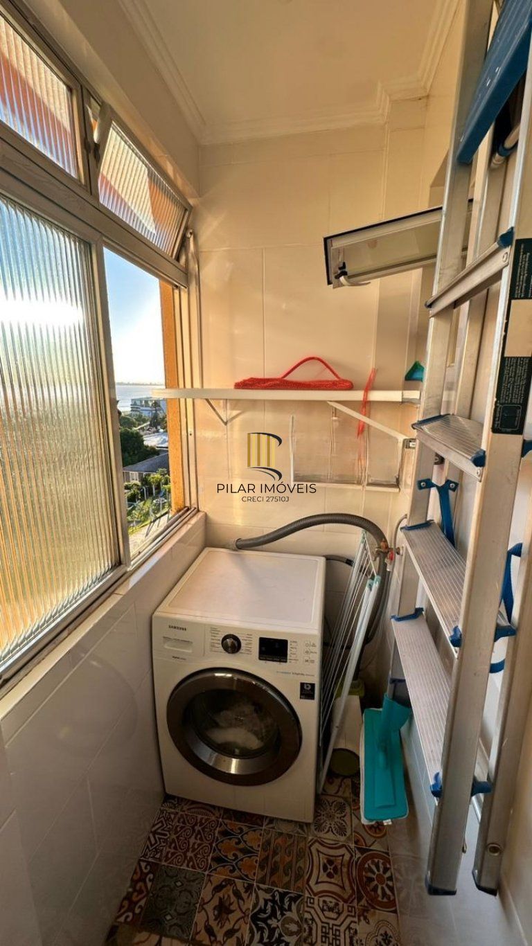 Apartamento com 2 quarto, 51m², 1 vaga à venda no bairro Cristal, Porto Alegre.